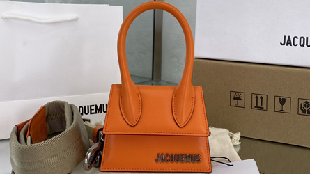 
				Jacquemus - Bag
				des sacs